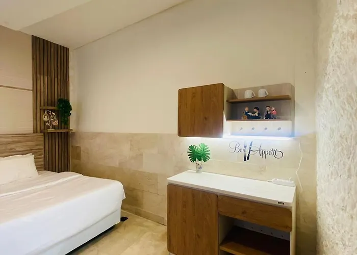 Pensión Puri Ratu 3*